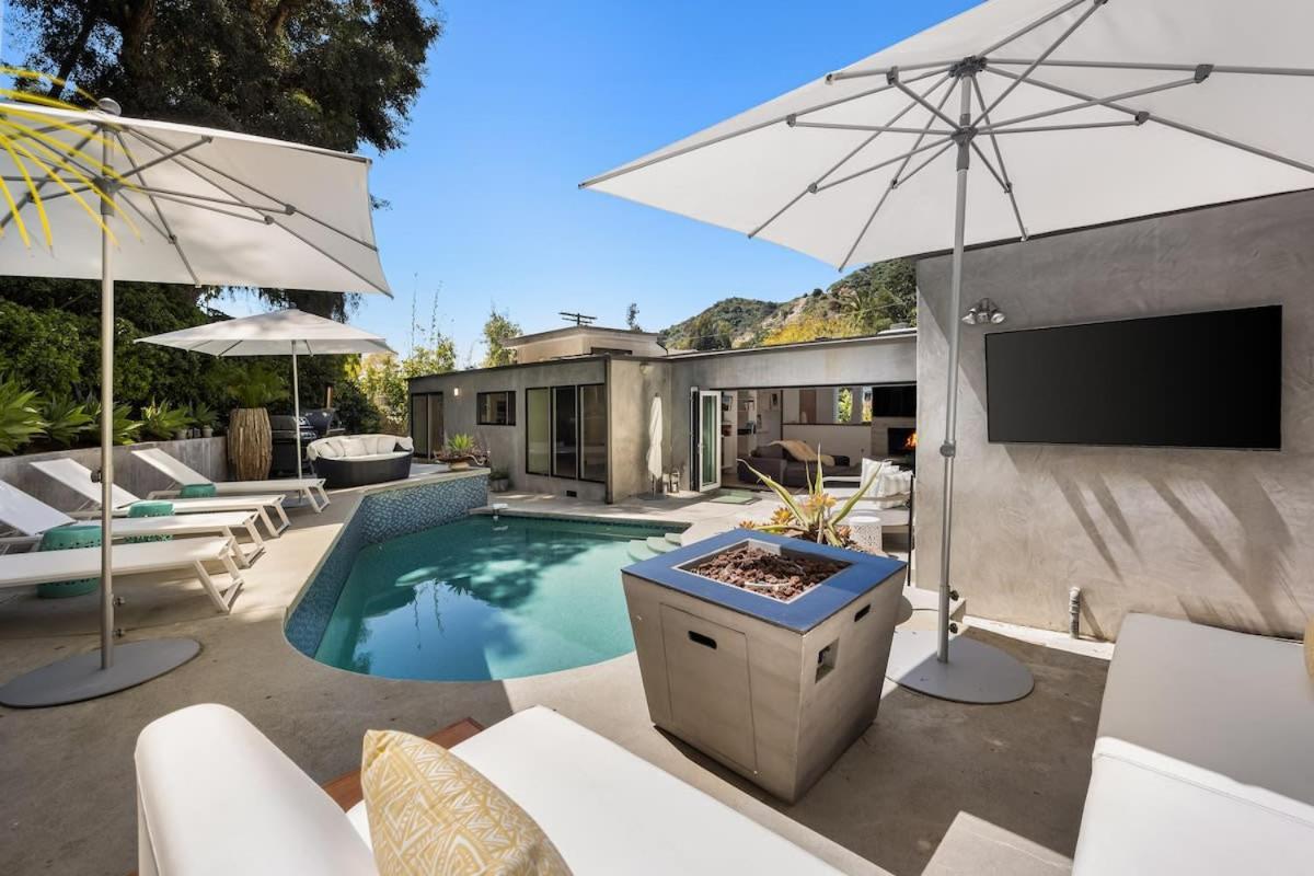 Beverly Hills Canyon By Awhile