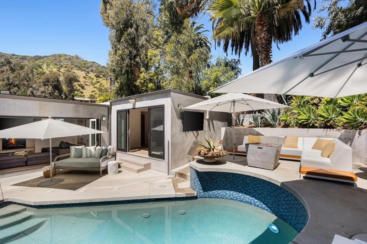 Beverly Hills Canyon By Awhile